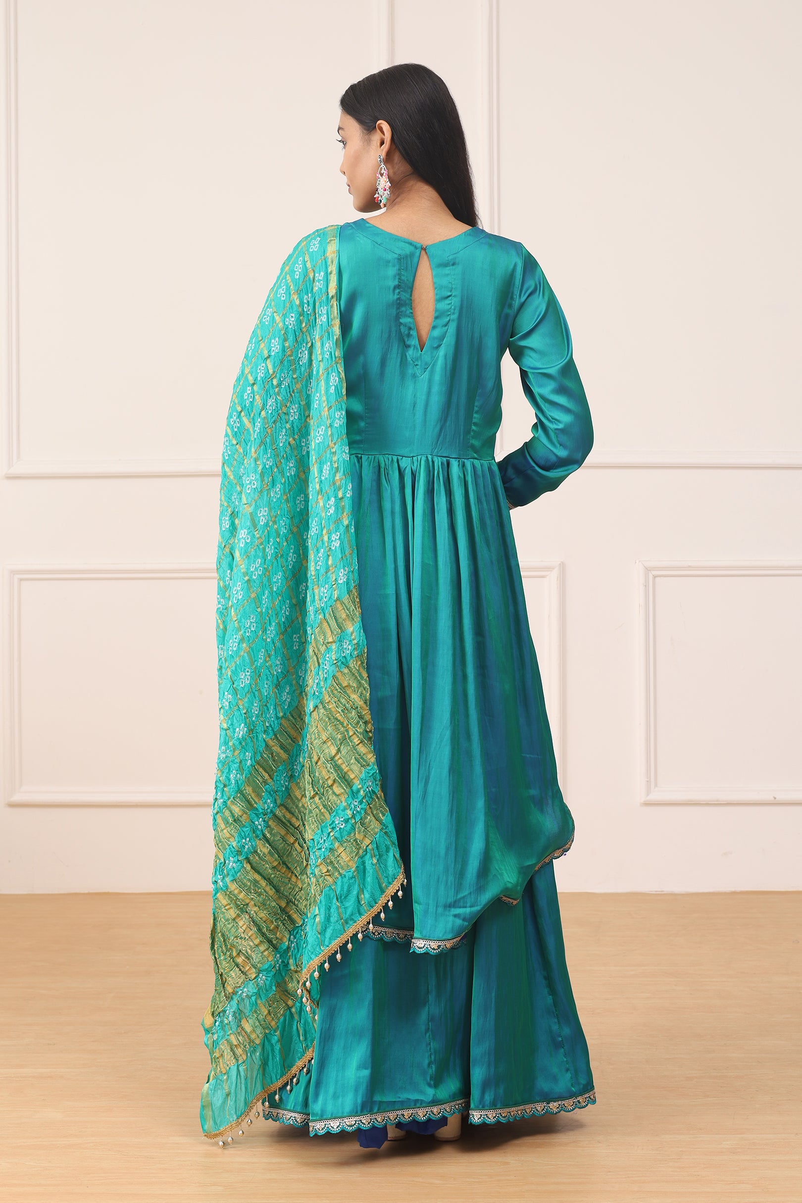 PEACOCK ROYAL SATIN SET