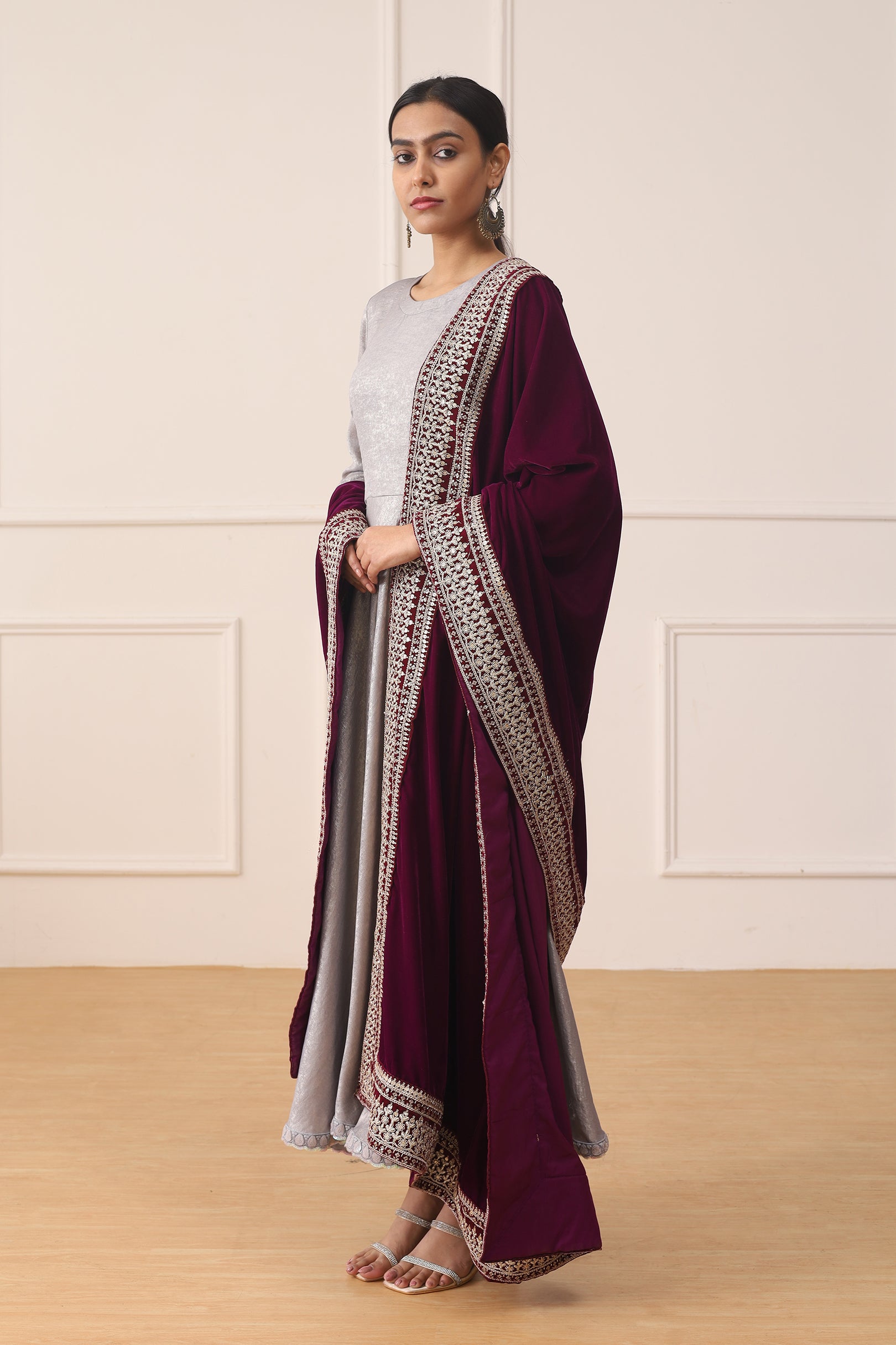 SMOKY SILVER ORCHID BLOOM ANARKALI SUIT