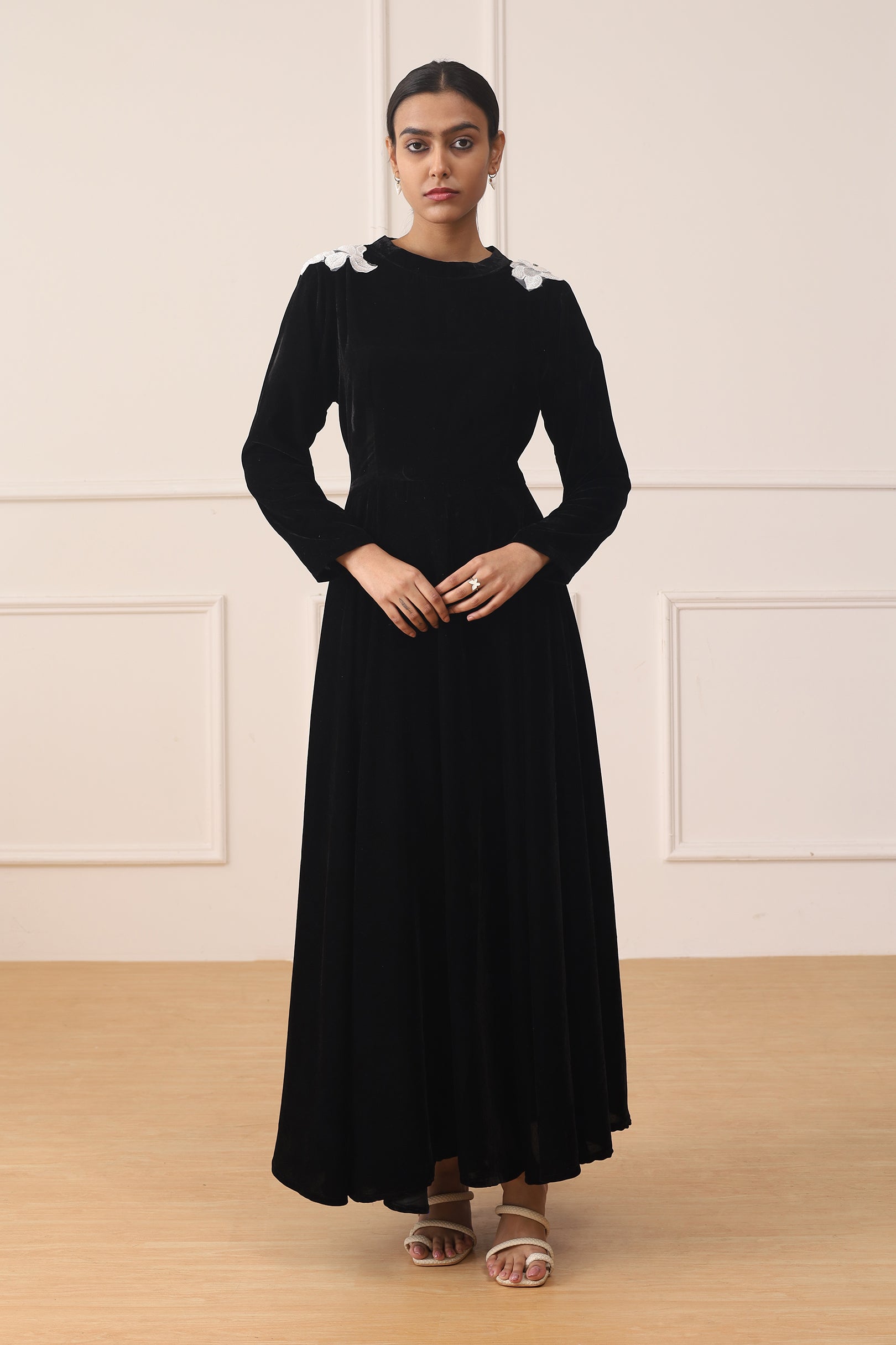 MIDNIGHT ECLIPSE VELVET GOWN