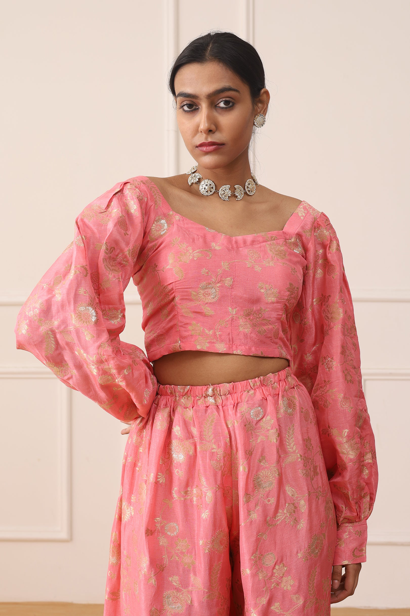 PINK PETAL DOLA JACQUARD SET