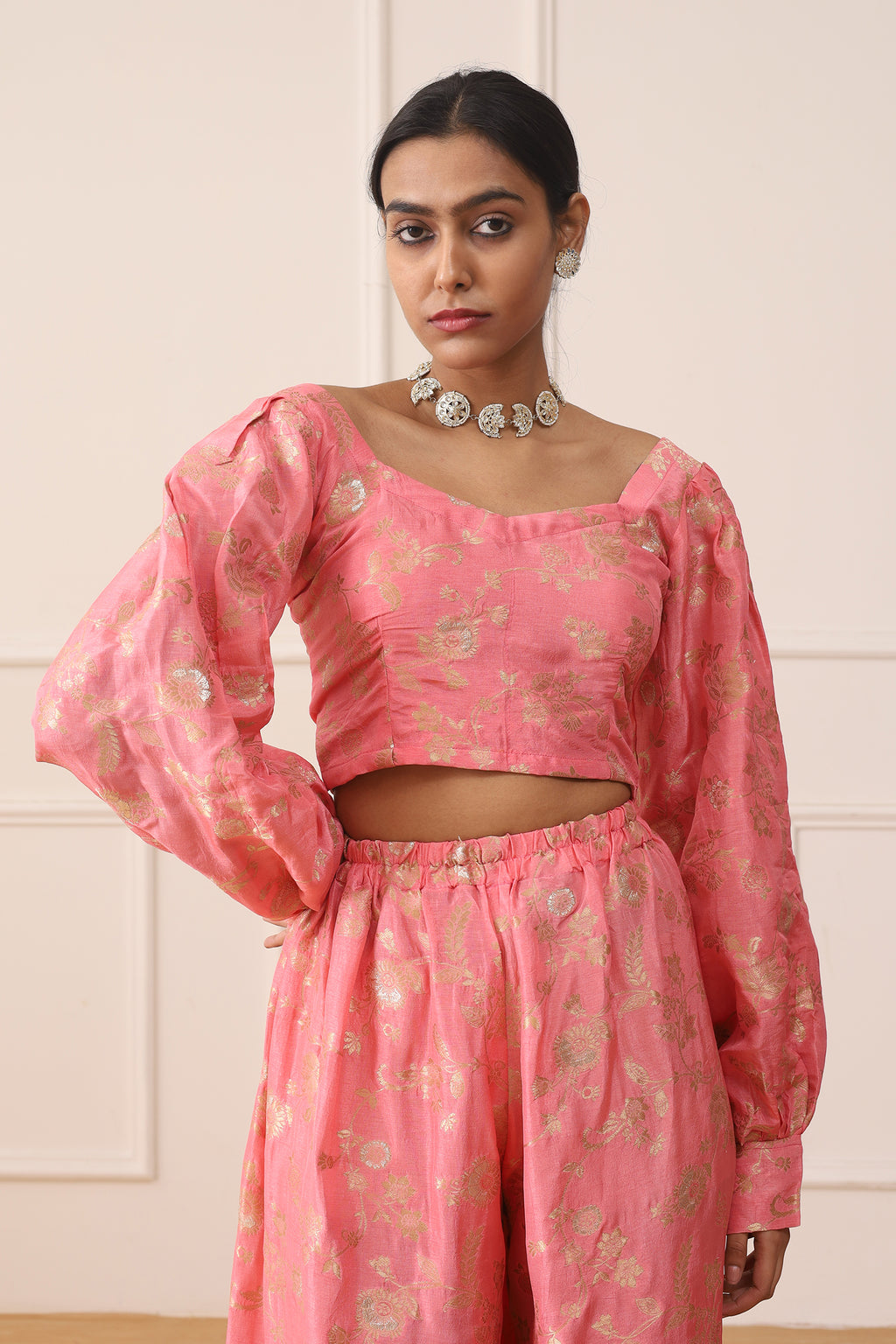 PINK PETAL DOLA JACQUARD SET