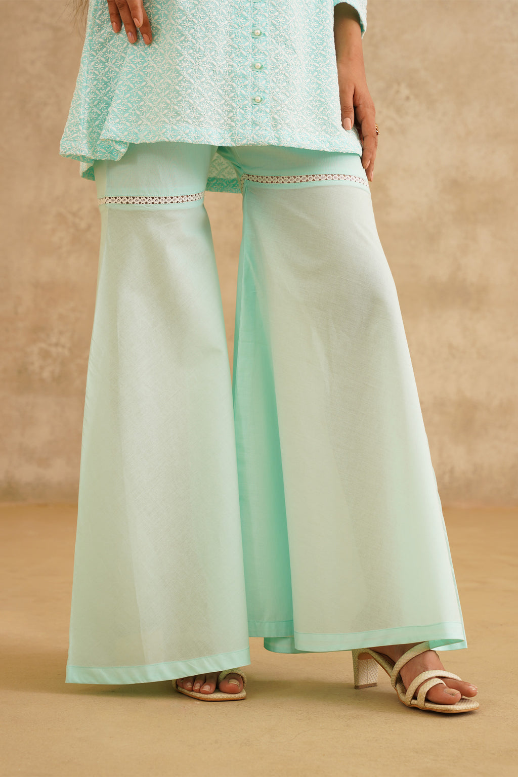 Aquamarine Chikankari Delight With Belt