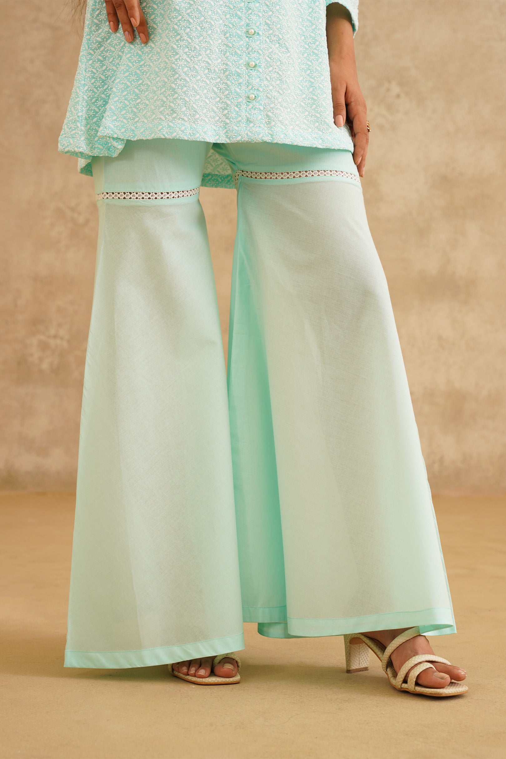 Aquamarine Chikankari Delight With Belt